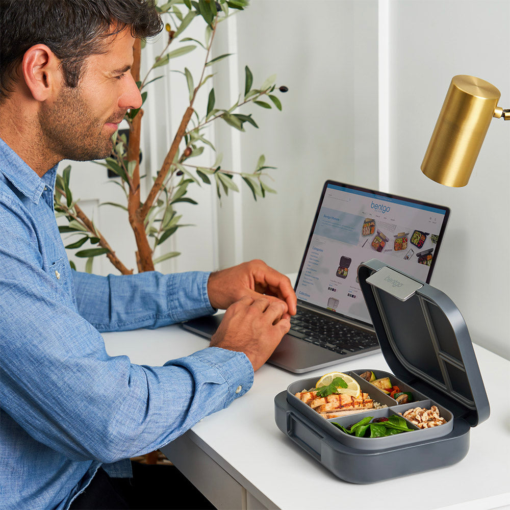 bentgo-modern-lunch-box-and-snack-cup-l0 BGMDNBDL-DG_4.jpg